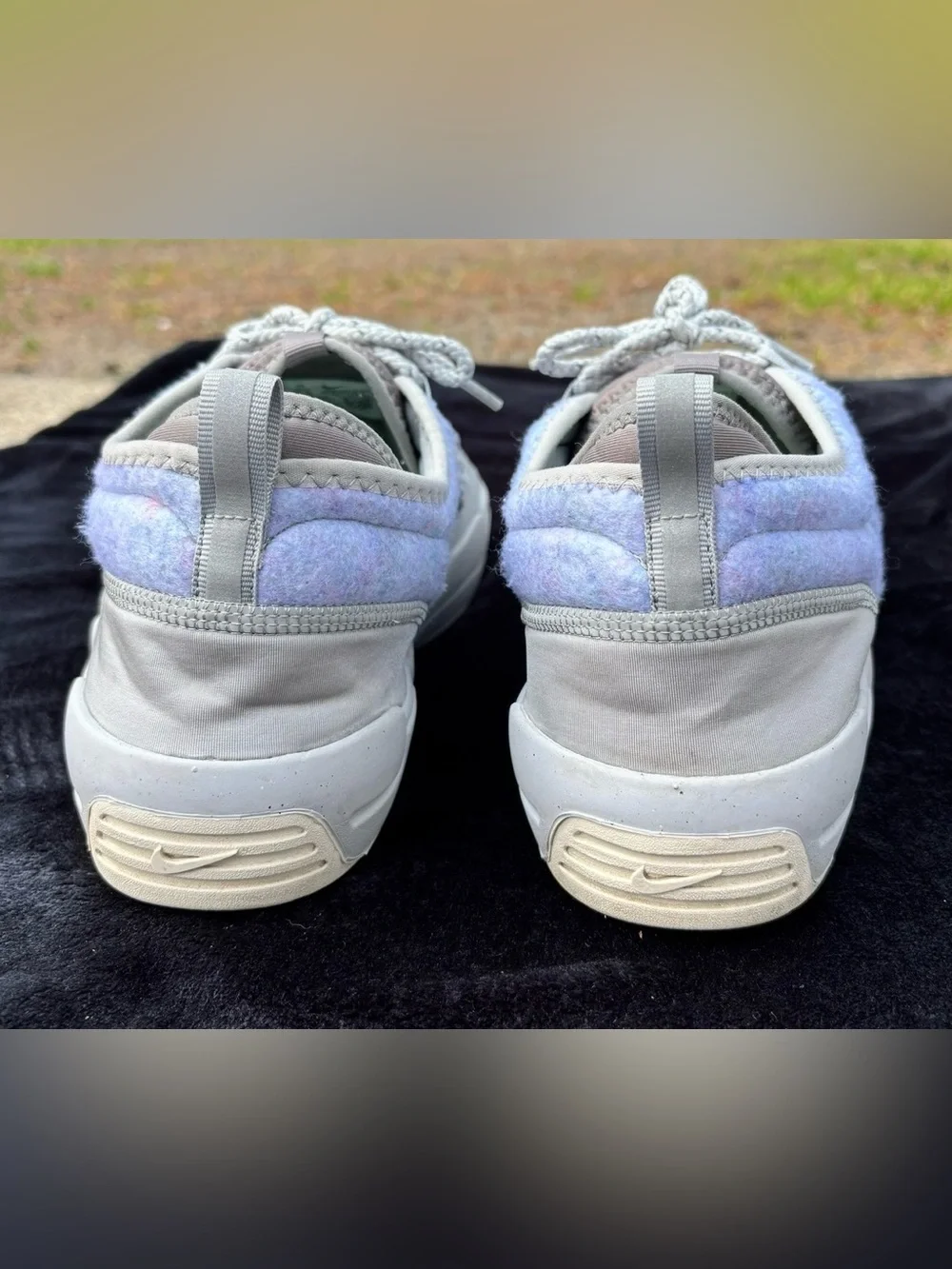 Nike ready plush light